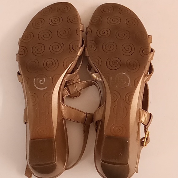 Strictly COMFORT Summer Party Size 8M Gold Color with bronze big studs #148 - Picture 4 of 10